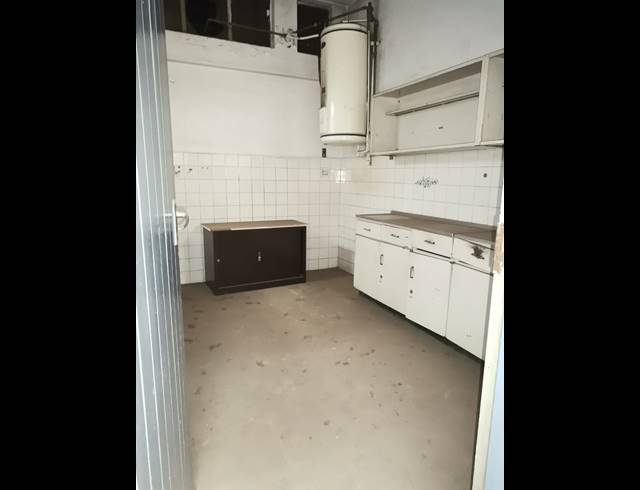 Office property to rent in HERIOTDALE